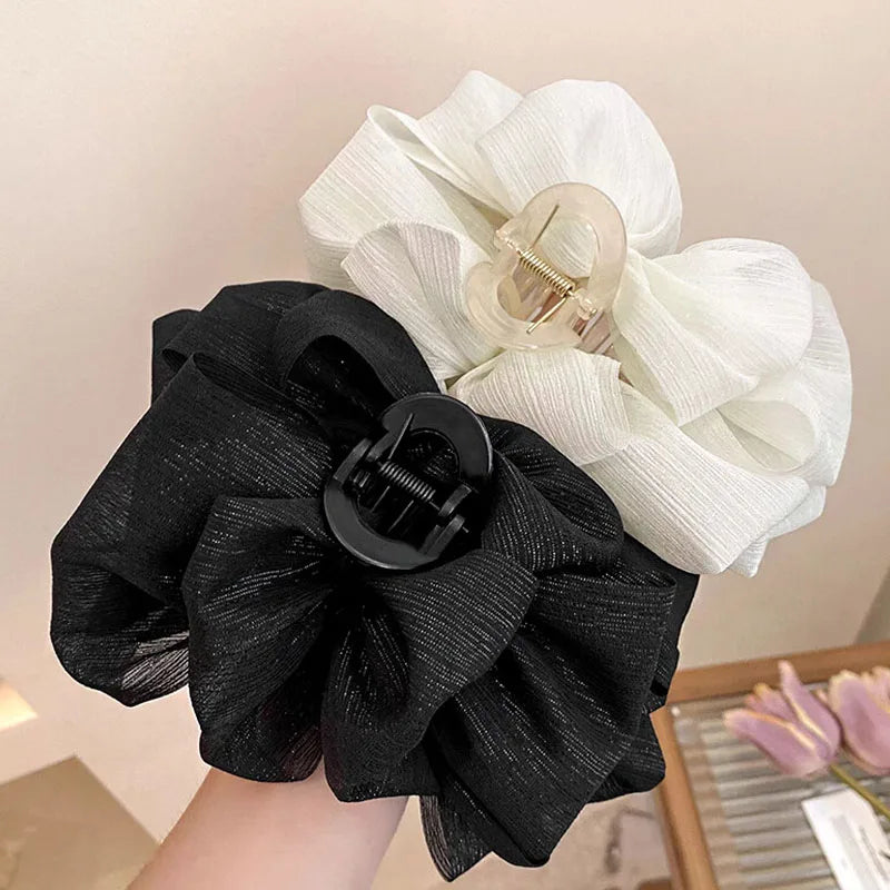 Selena Bow